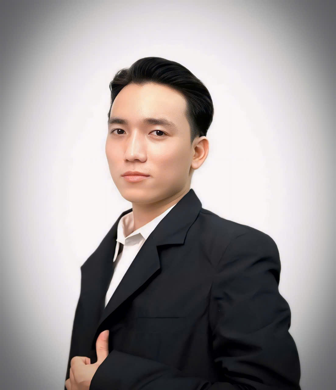 Mr. Nguyễn Hồng Sơn  -  PGĐ Thông Thái Group